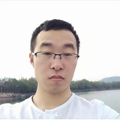 不帅气的啊嘉的照片
