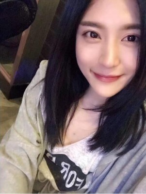 xiaoyimu99的照片