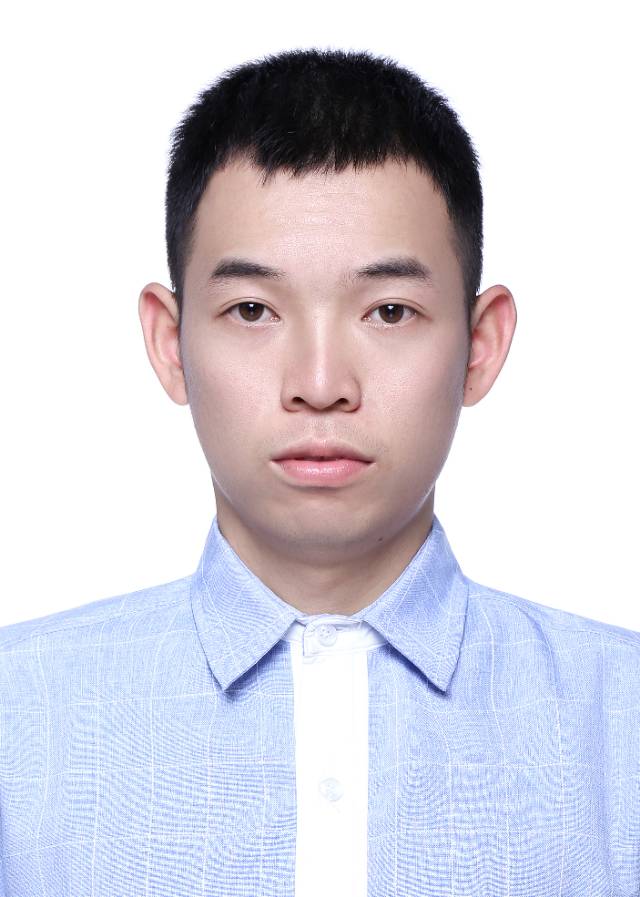 阿满满的照片