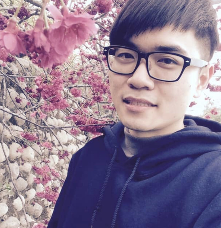 深海不蓝的照片