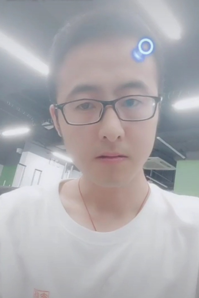 会员896666596的照片