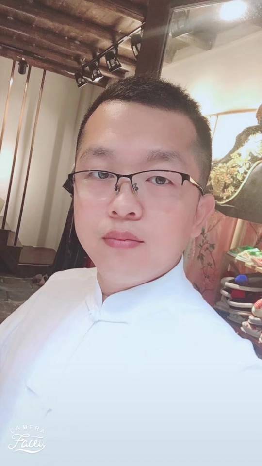 员博的照片