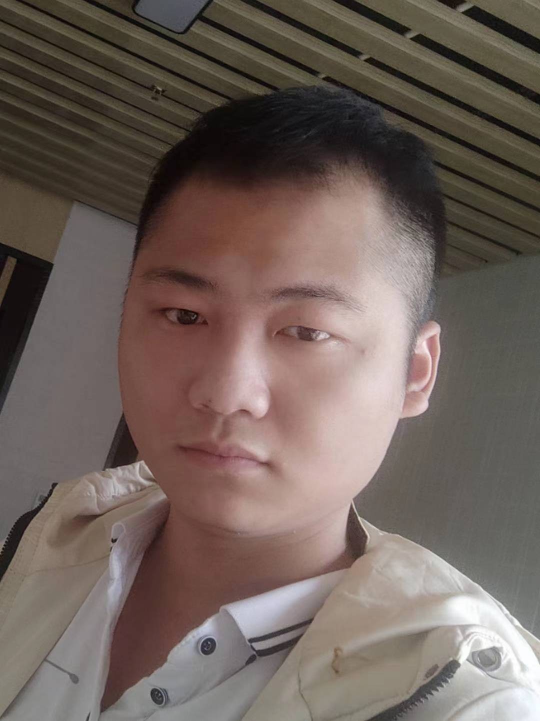 魔镜拾忆无聊的照片