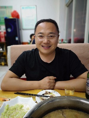 古悅的照片