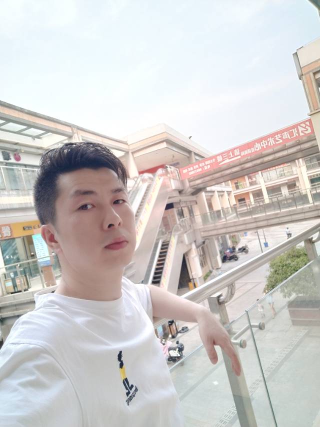 会员096966033的照片