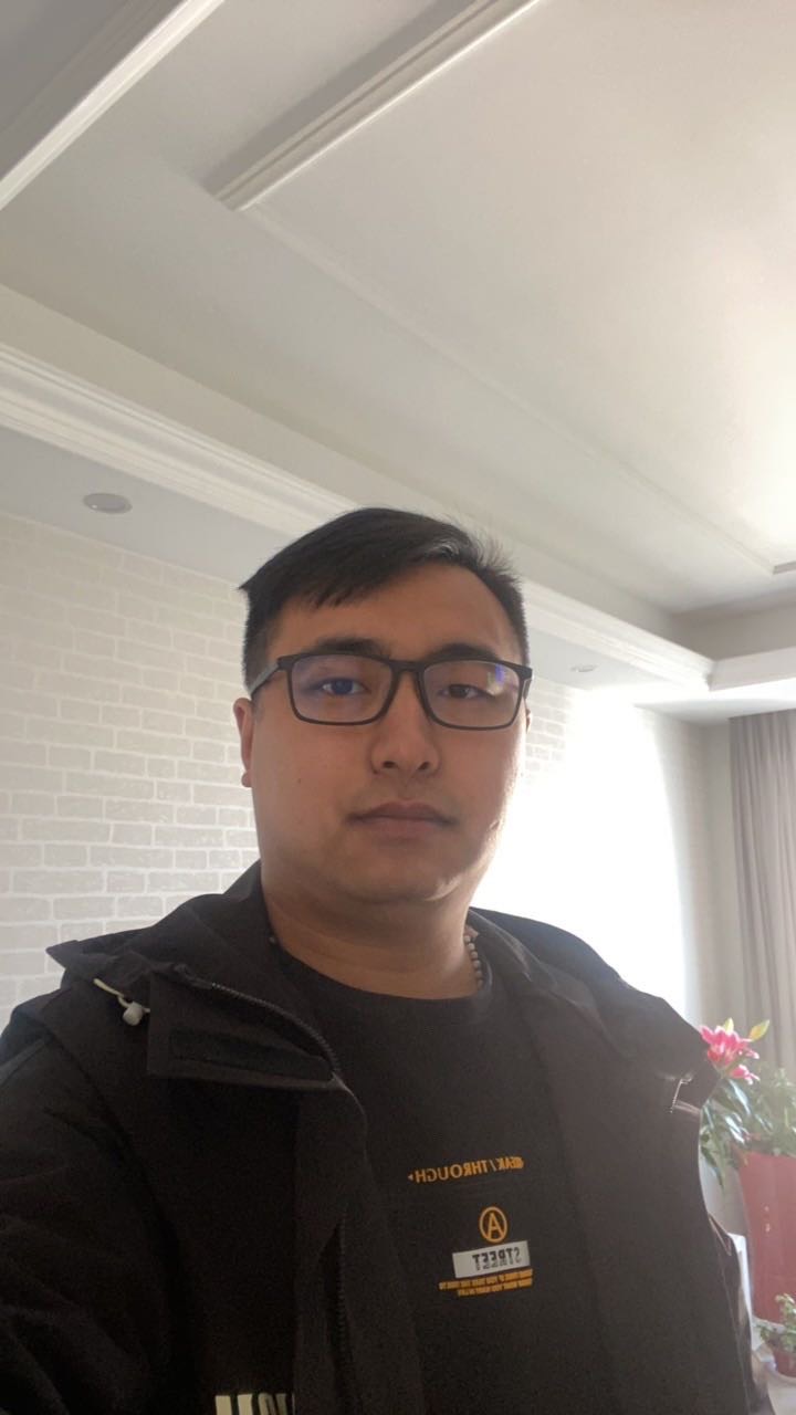 张煜麟的照片