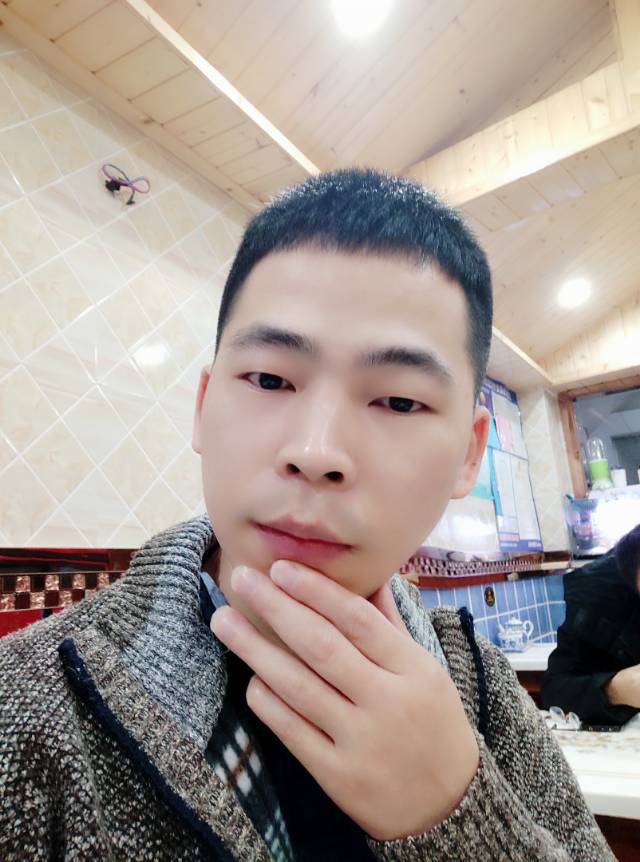乐天DJ的照片