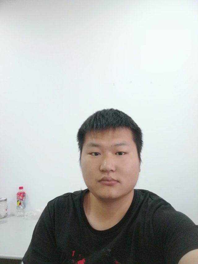 彧荻的照片