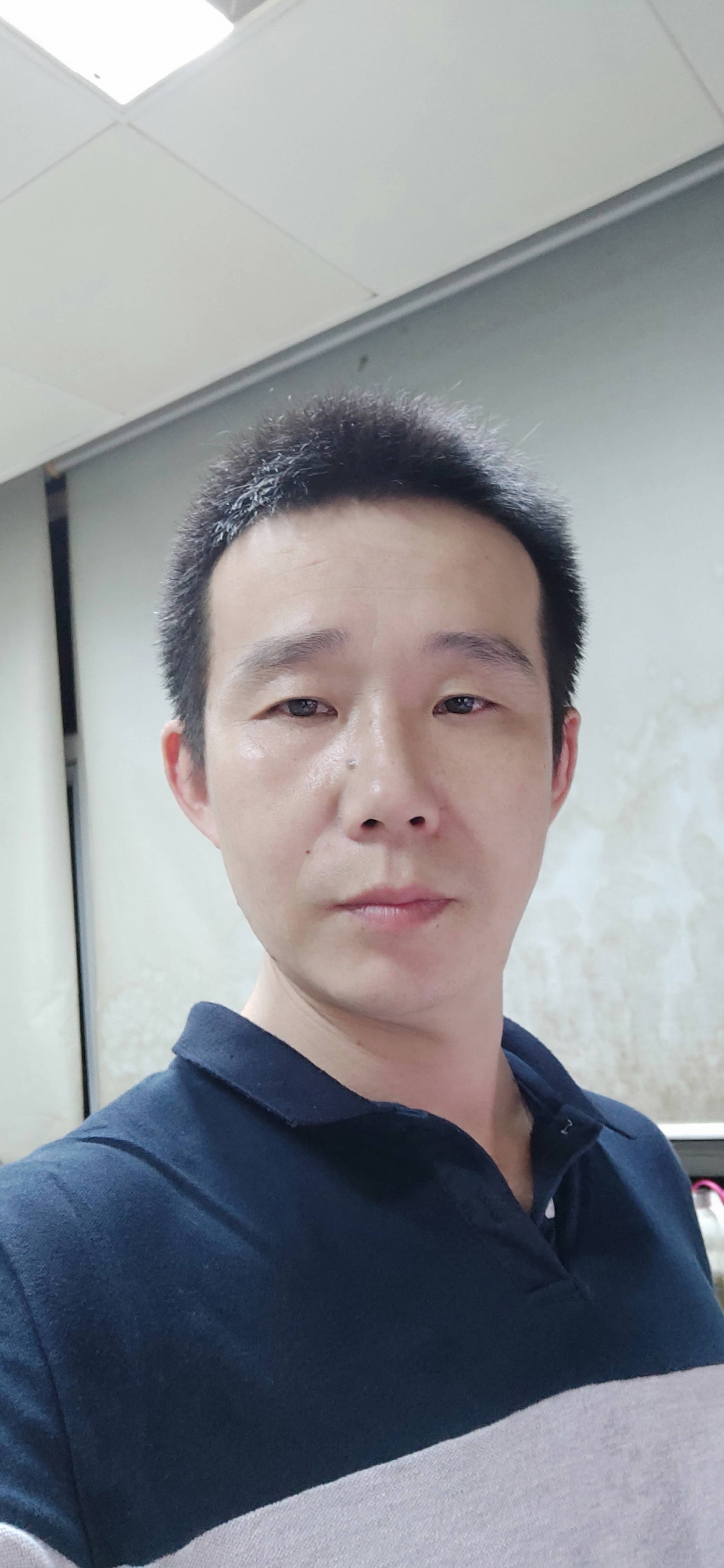 谨慎秋天的照片