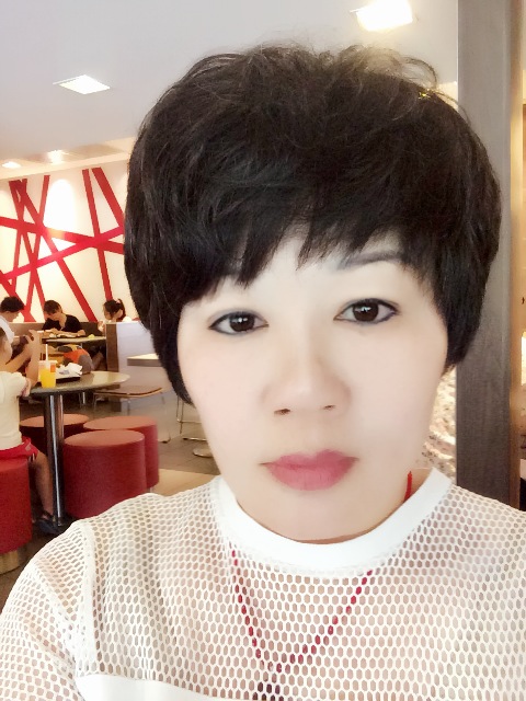 辛普森温莎的照片