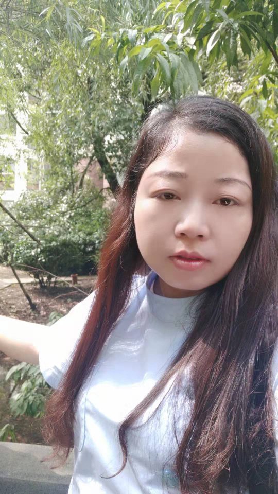 月满人圆的照片