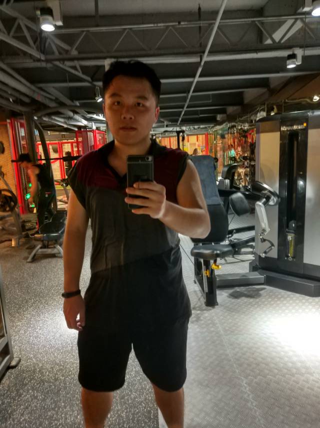 貌似不懂的照片