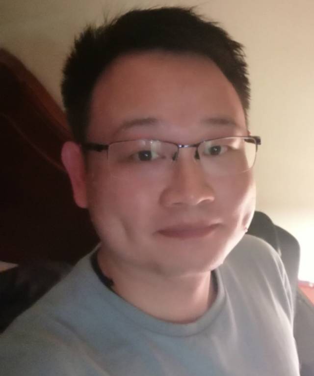 会员555149712的照片
