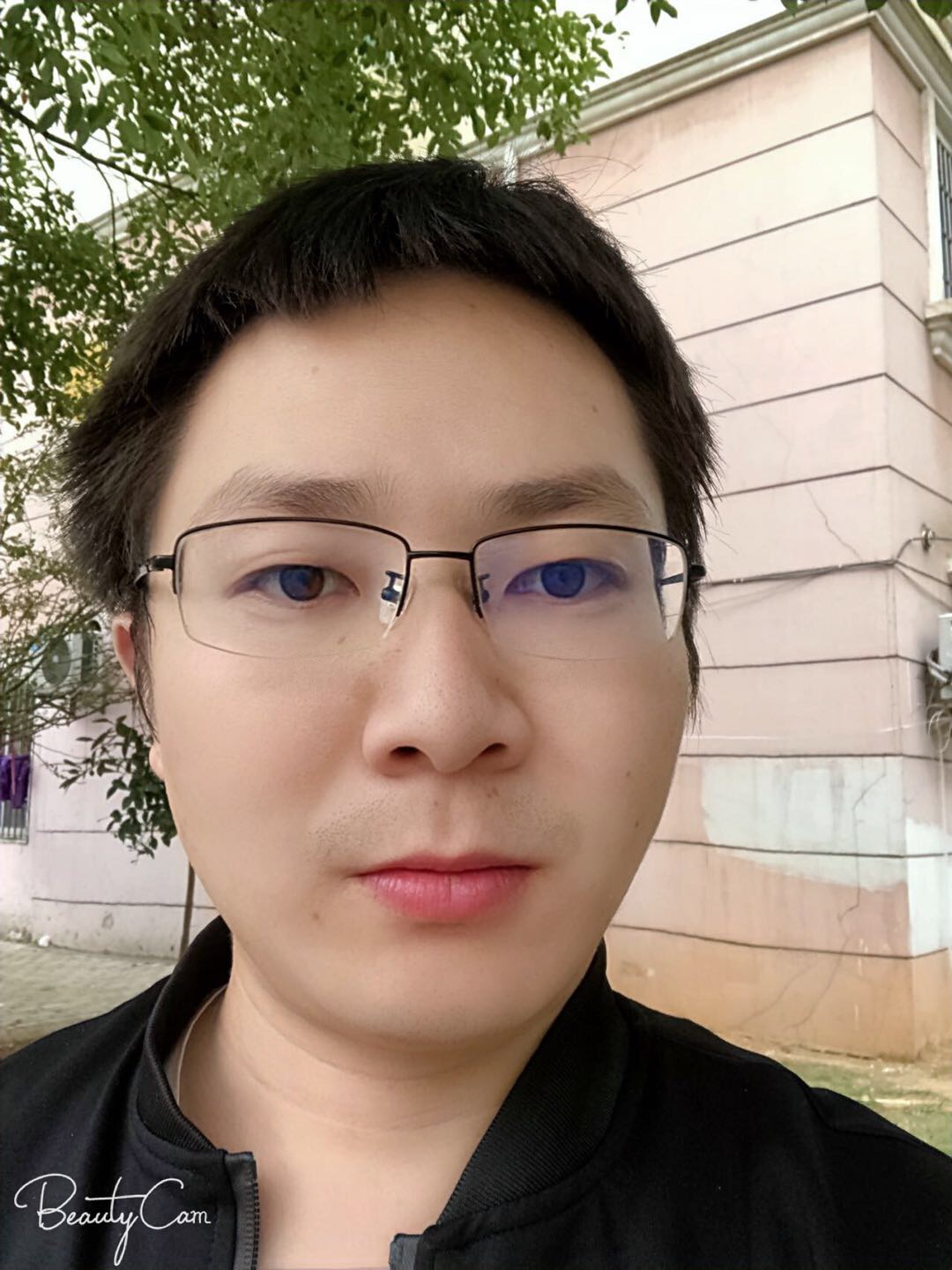 勇淇的照片