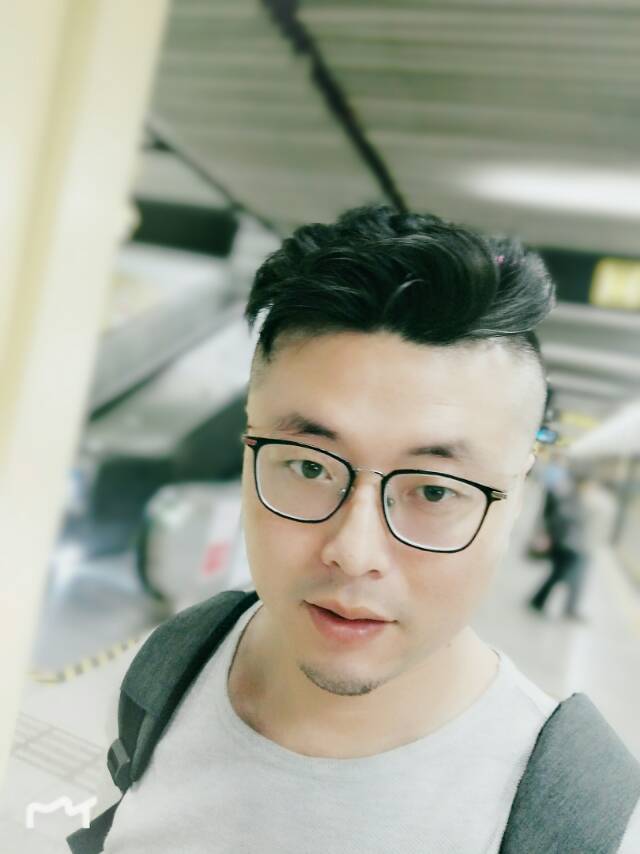 小潮哥的照片