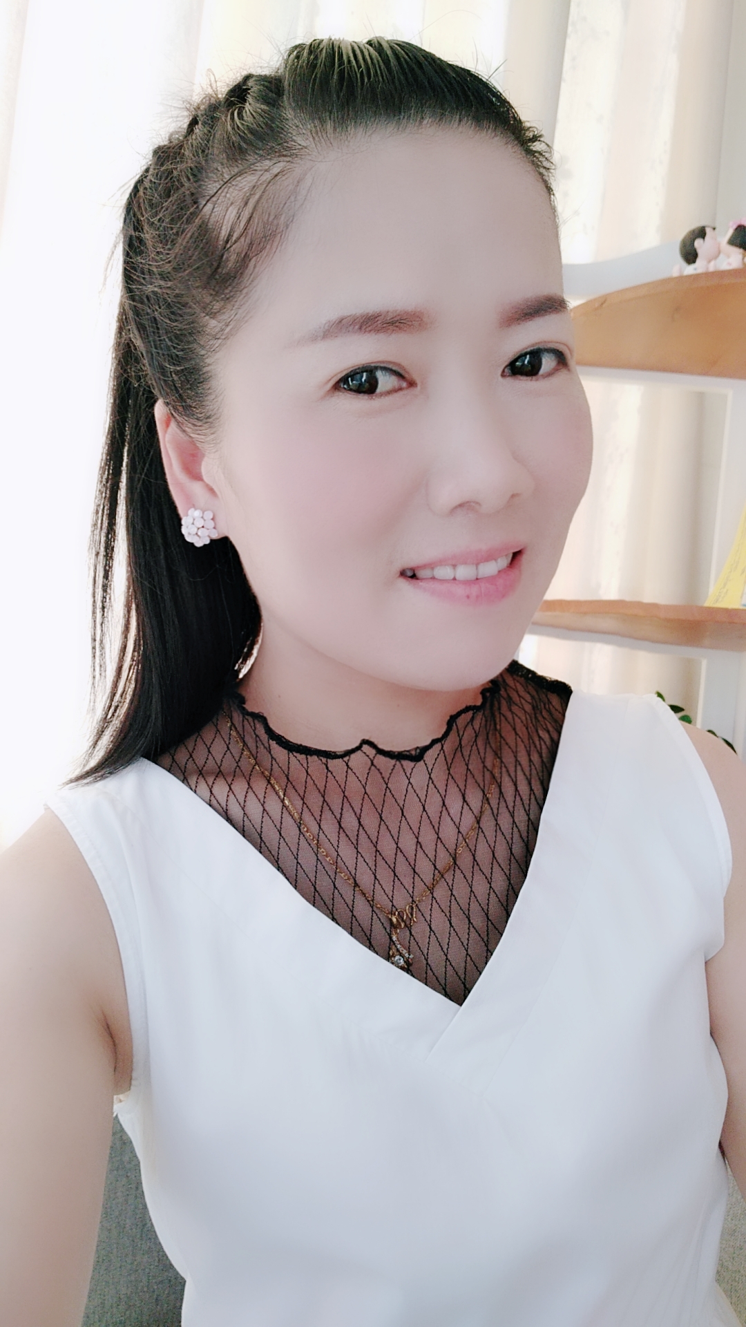 高依依的照片