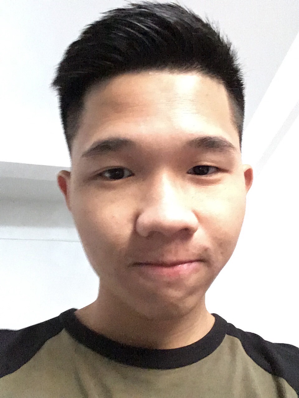 随风浅缘。的照片