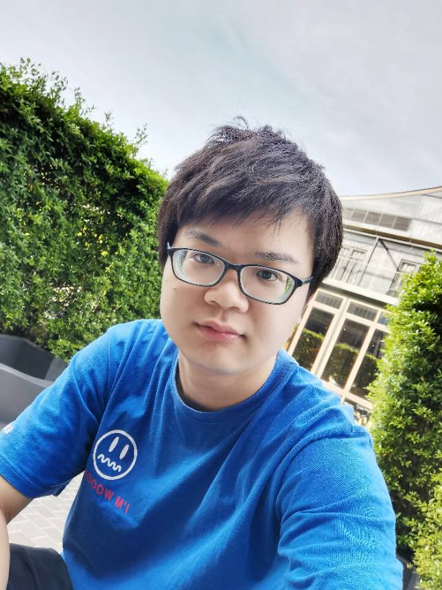 平凡才是是真的照片