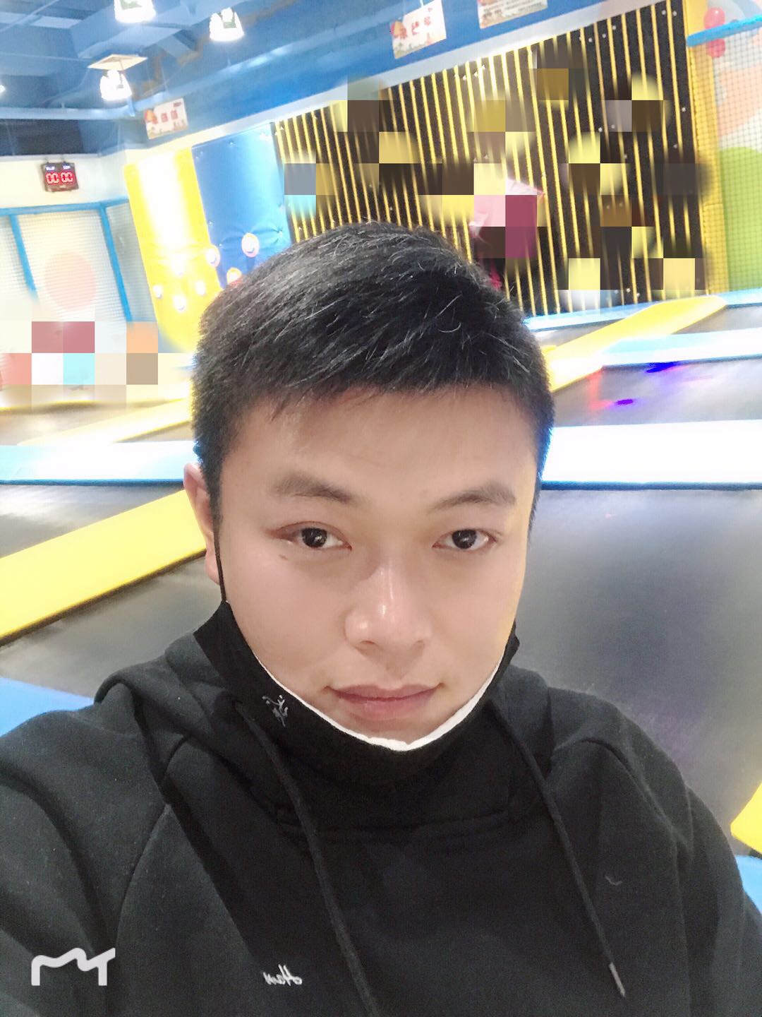 曹小五的照片