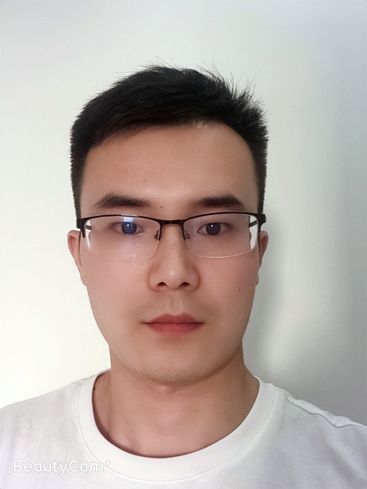 李成龙LCL的照片