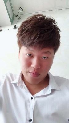 sk龙少的照片