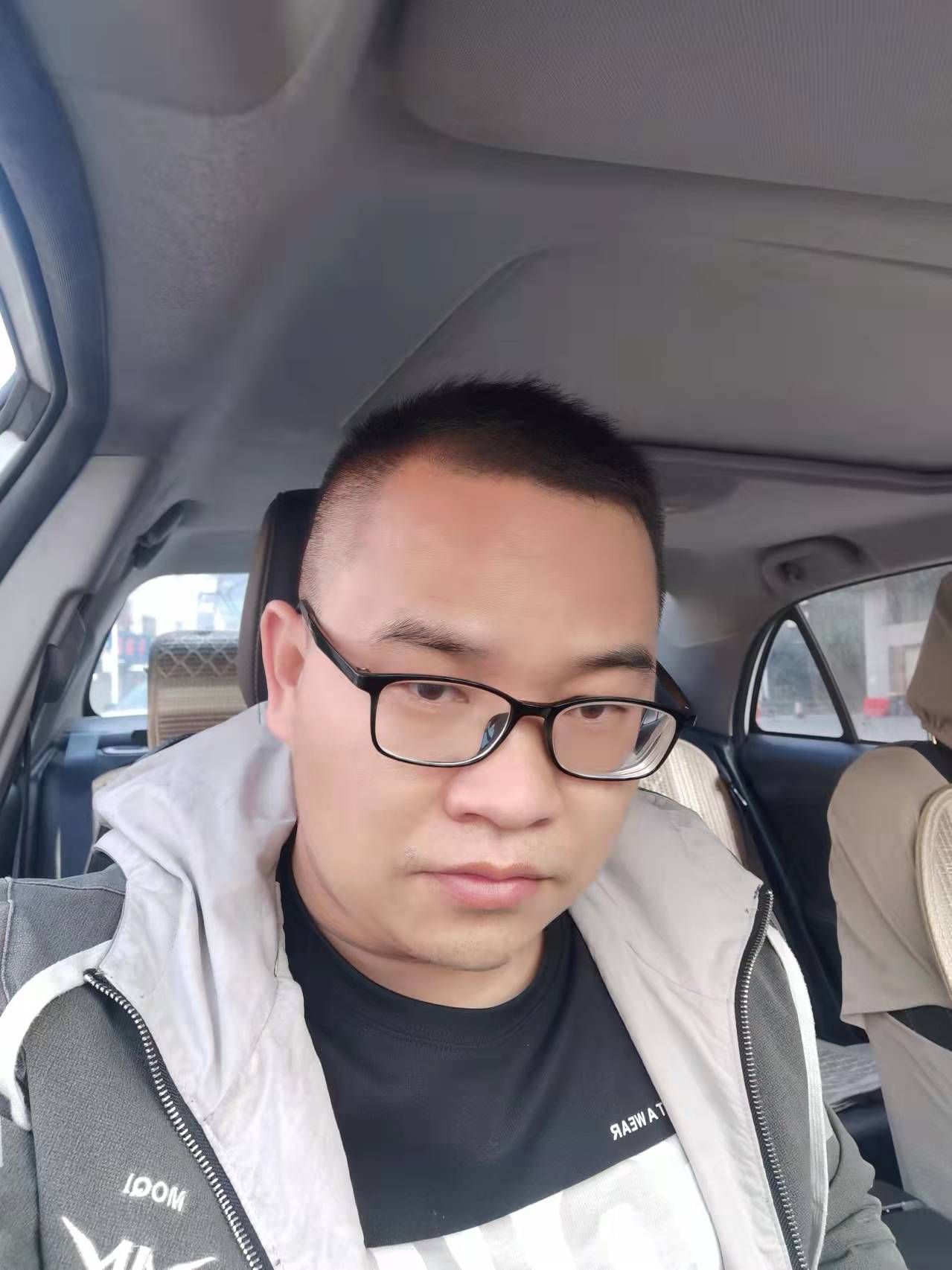 广西阿哥的照片