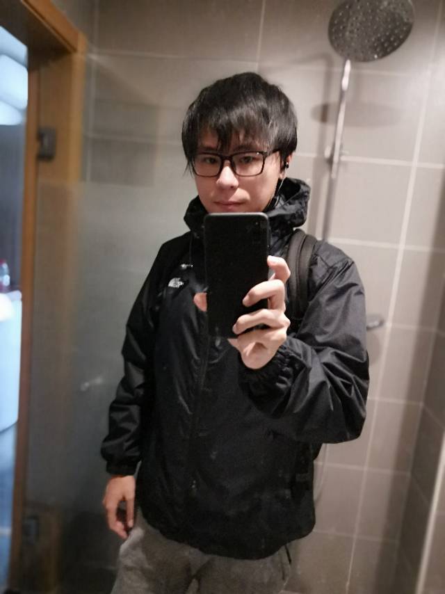 吴仁狄的照片