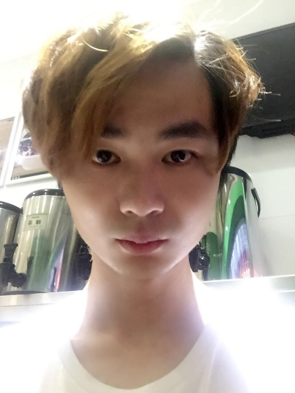 谁家的孩子的照片