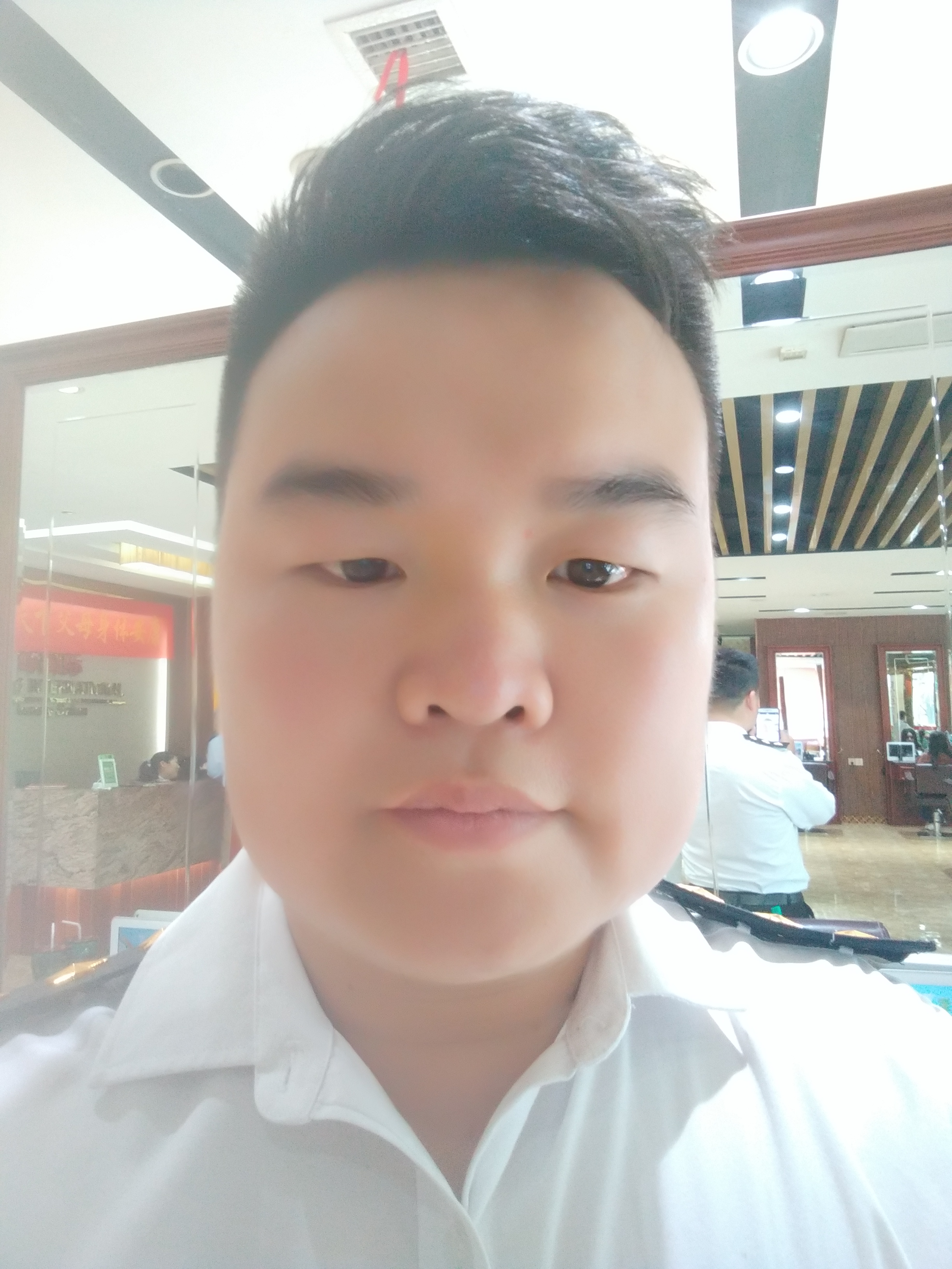 都敏军的照片