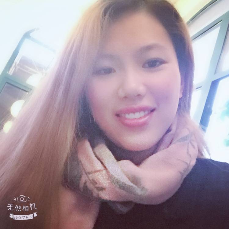妖娆云朵的照片