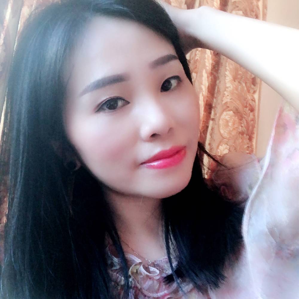 彭$彭的照片
