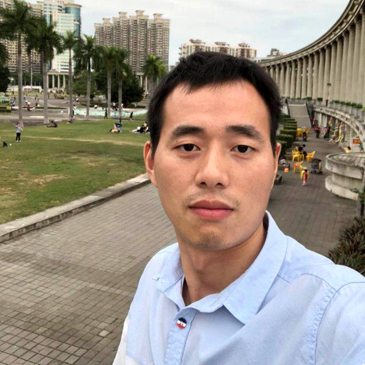 一直走向前走的照片