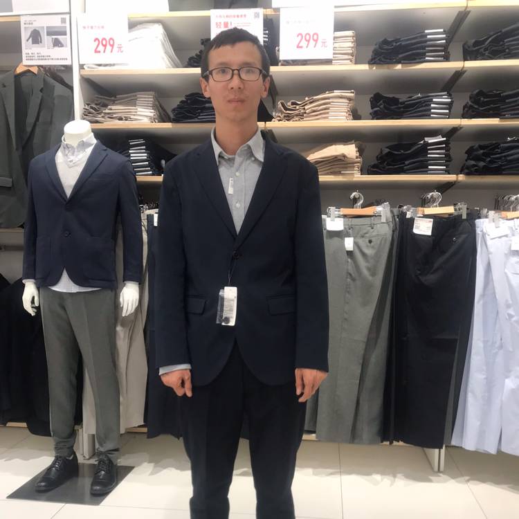 27龚果的照片