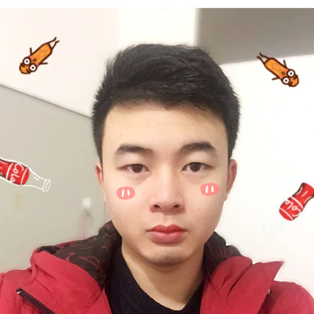 金冠小能猫的照片