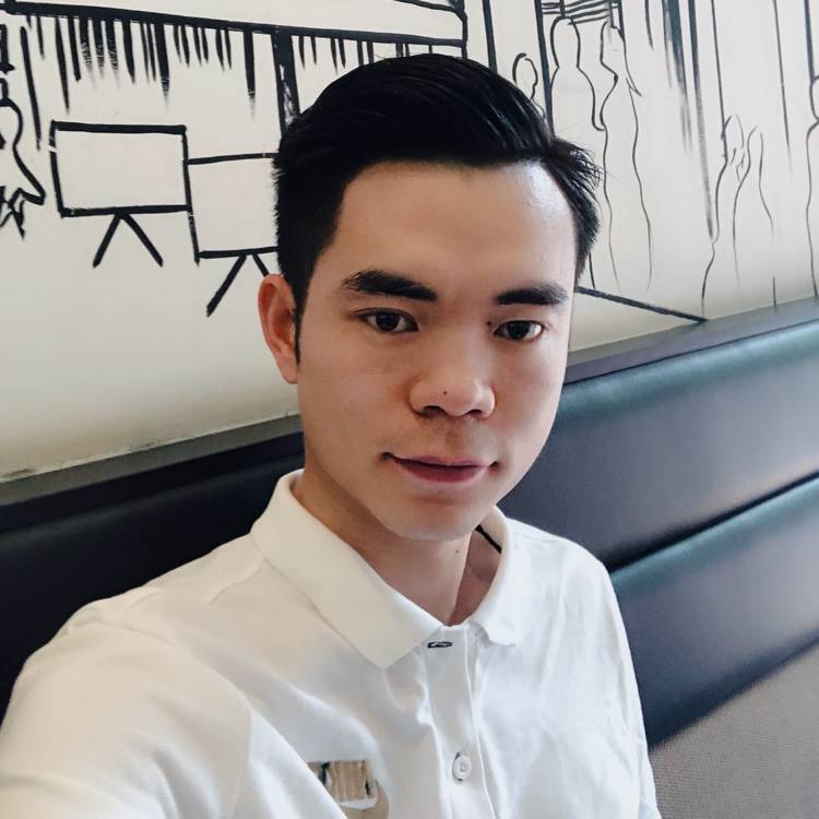 小柳先生的照片