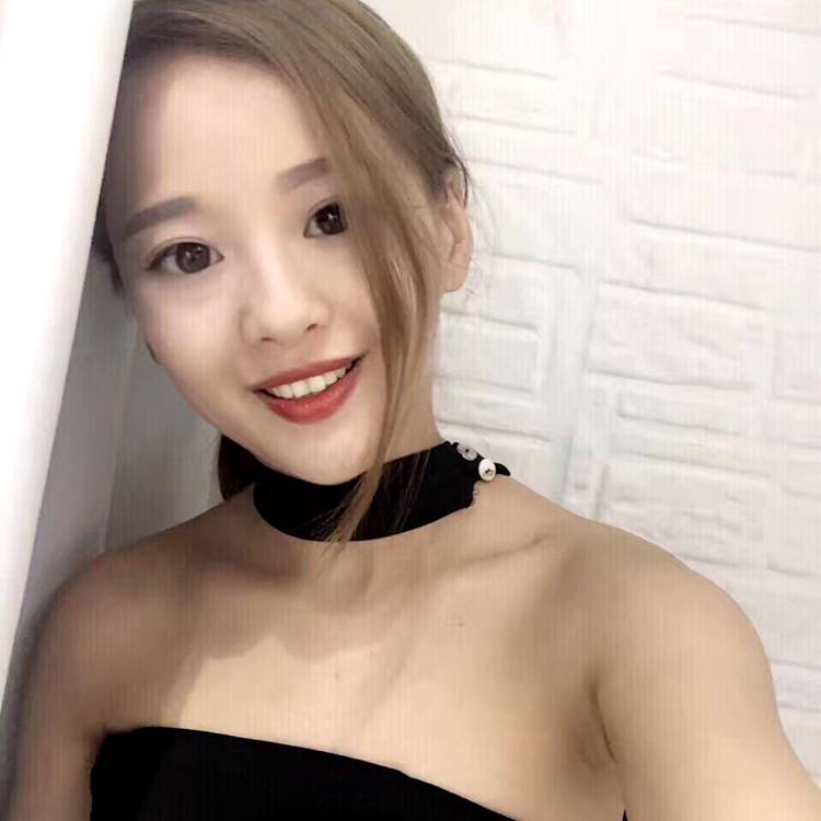 棍子妹的照片
