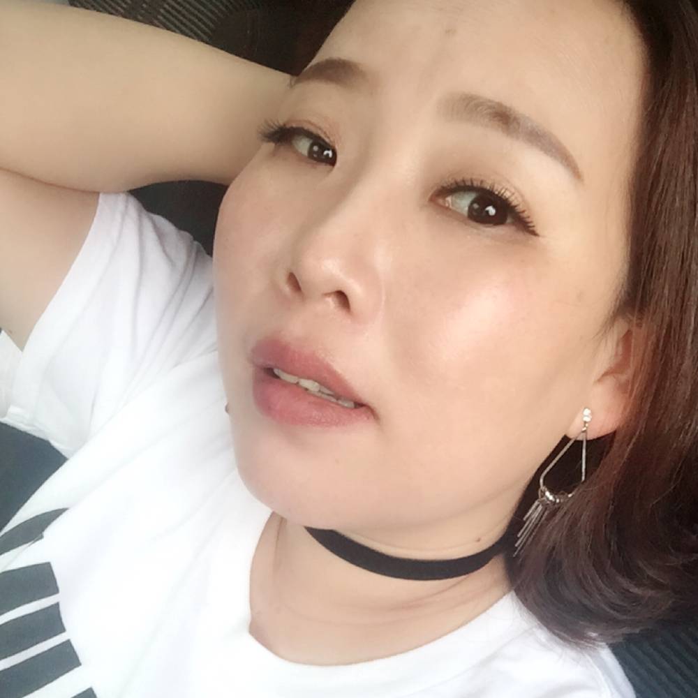 舒心蜜蜂的照片
