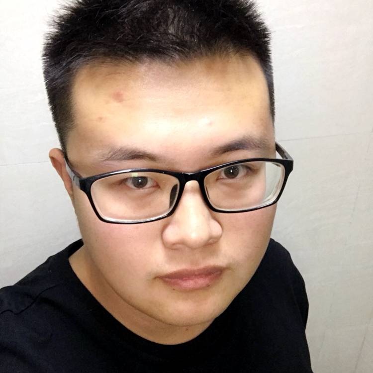 群先生的照片