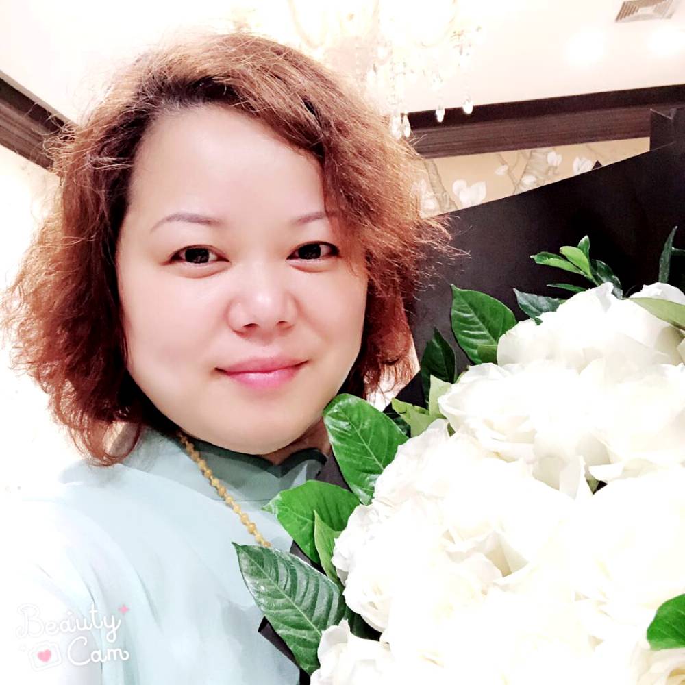 女人在天涯的照片