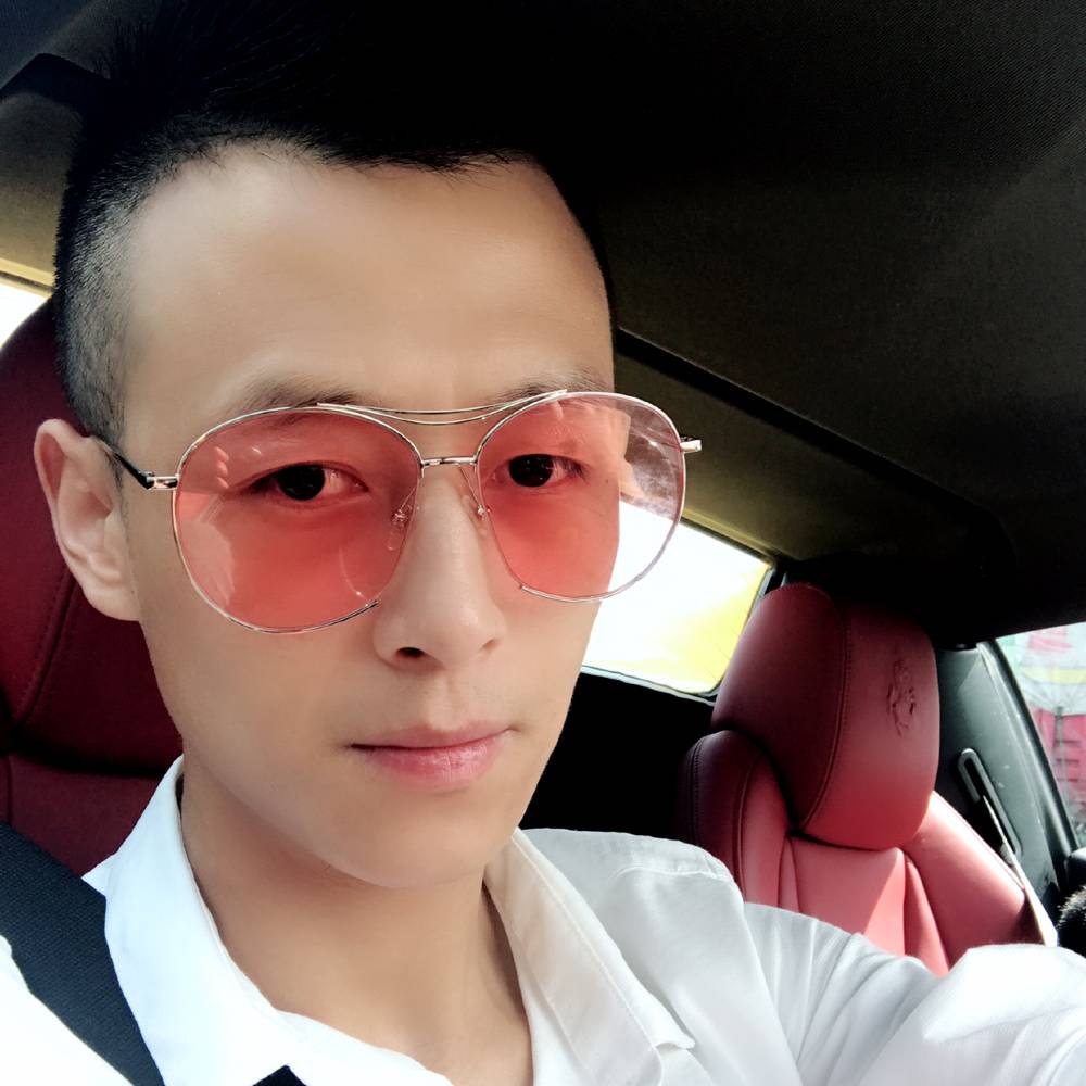 杨劭的照片
