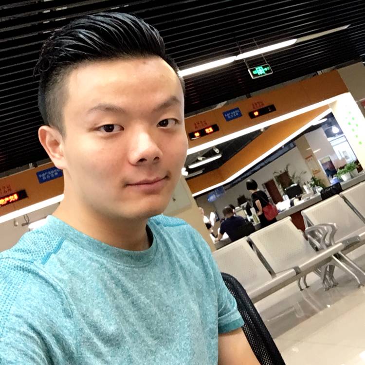 谷成飞的照片