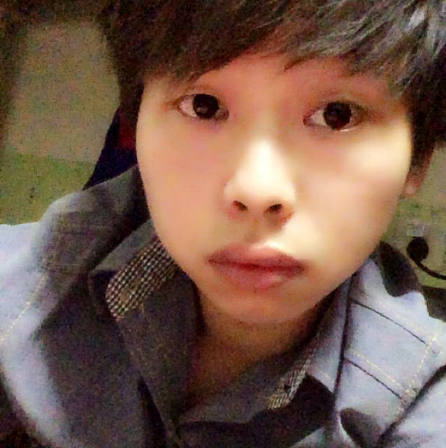 浪荡的少年的照片