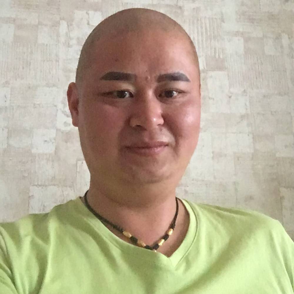 单身勇哥的照片