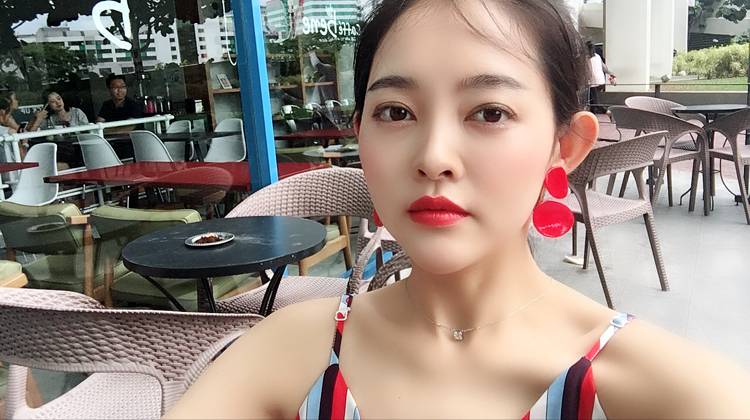•婕妤•的照片