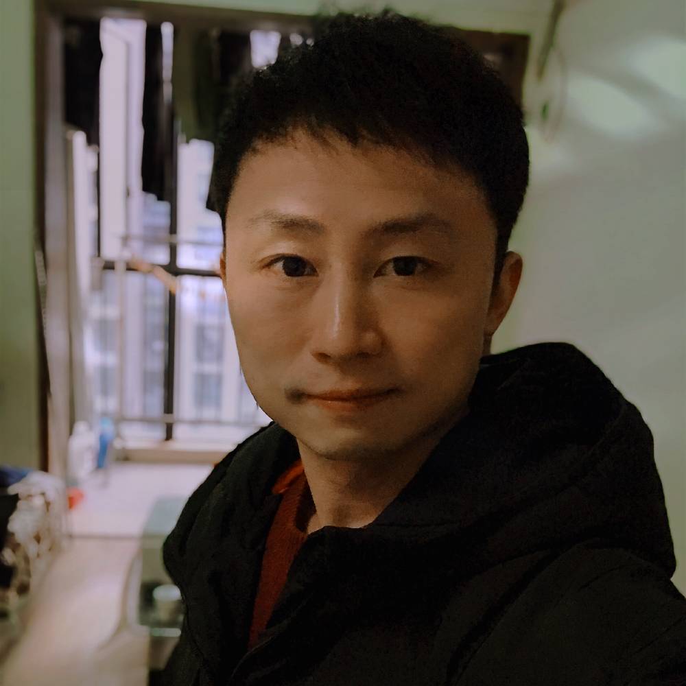 幼稚男孩的照片