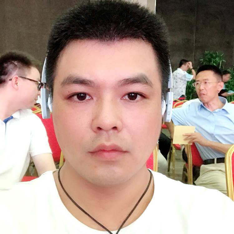 余晓丰的照片