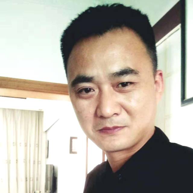方潞的照片