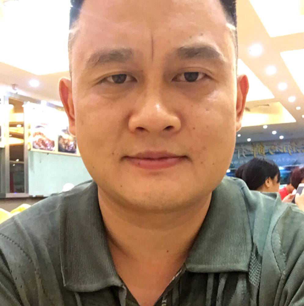 暧昧身影的照片