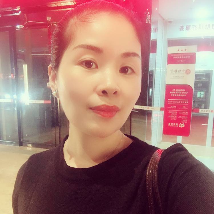 Lily艳的照片
