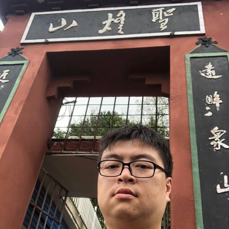 高胖的照片